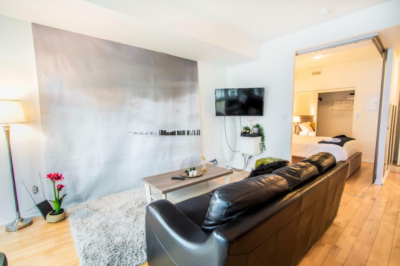Micasa Suites - Stylish Condo In Maple Leaf Square Toronto Luaran gambar